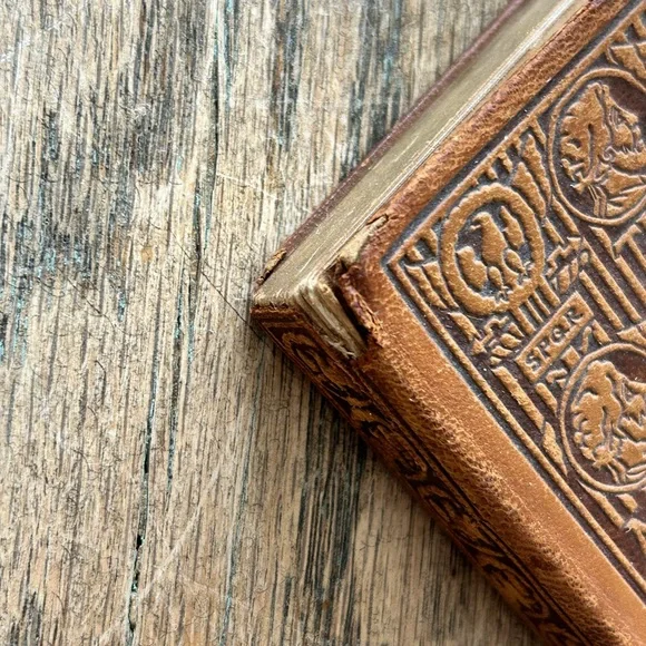 ***SOLD**1910 MARCUS AURELIUS MEDITATIONS EMBOSSED LEATHER GILT ROMAN PHILOSOPHY - Picture 16 of 16